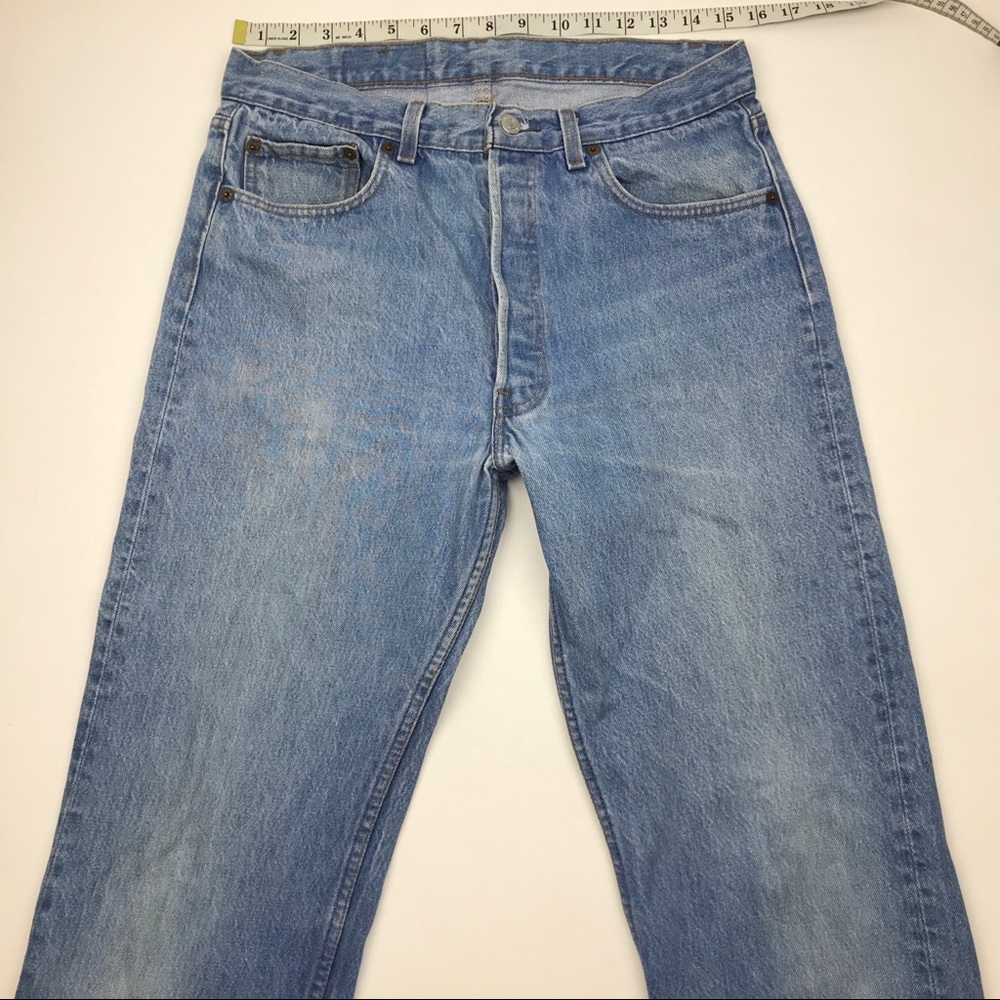 Vintage Levi’s 501 High Waist wedgie fit Jeans - Picture 2 of 8